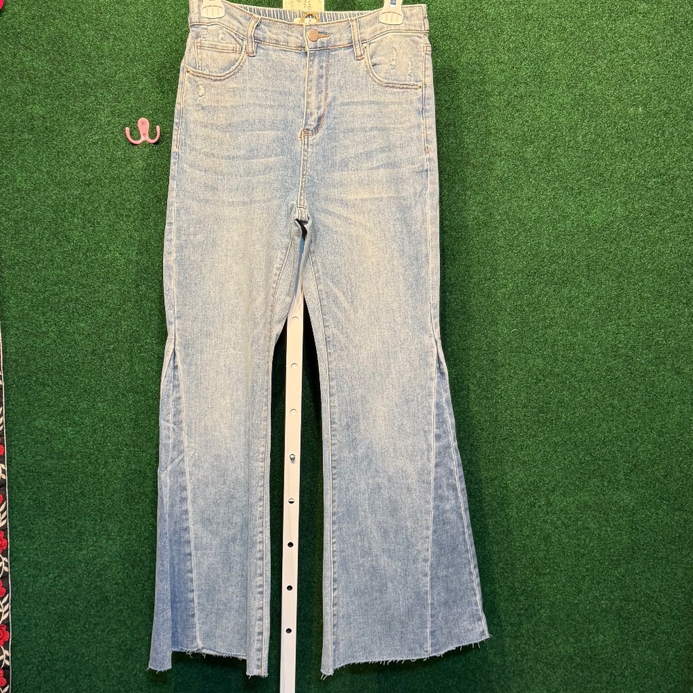 276 Easel Jeans
